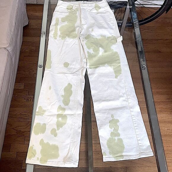 Cream with green tie-dye painter, pants jeans. High waisted, wide leg size 26. - Picture 5 of 14